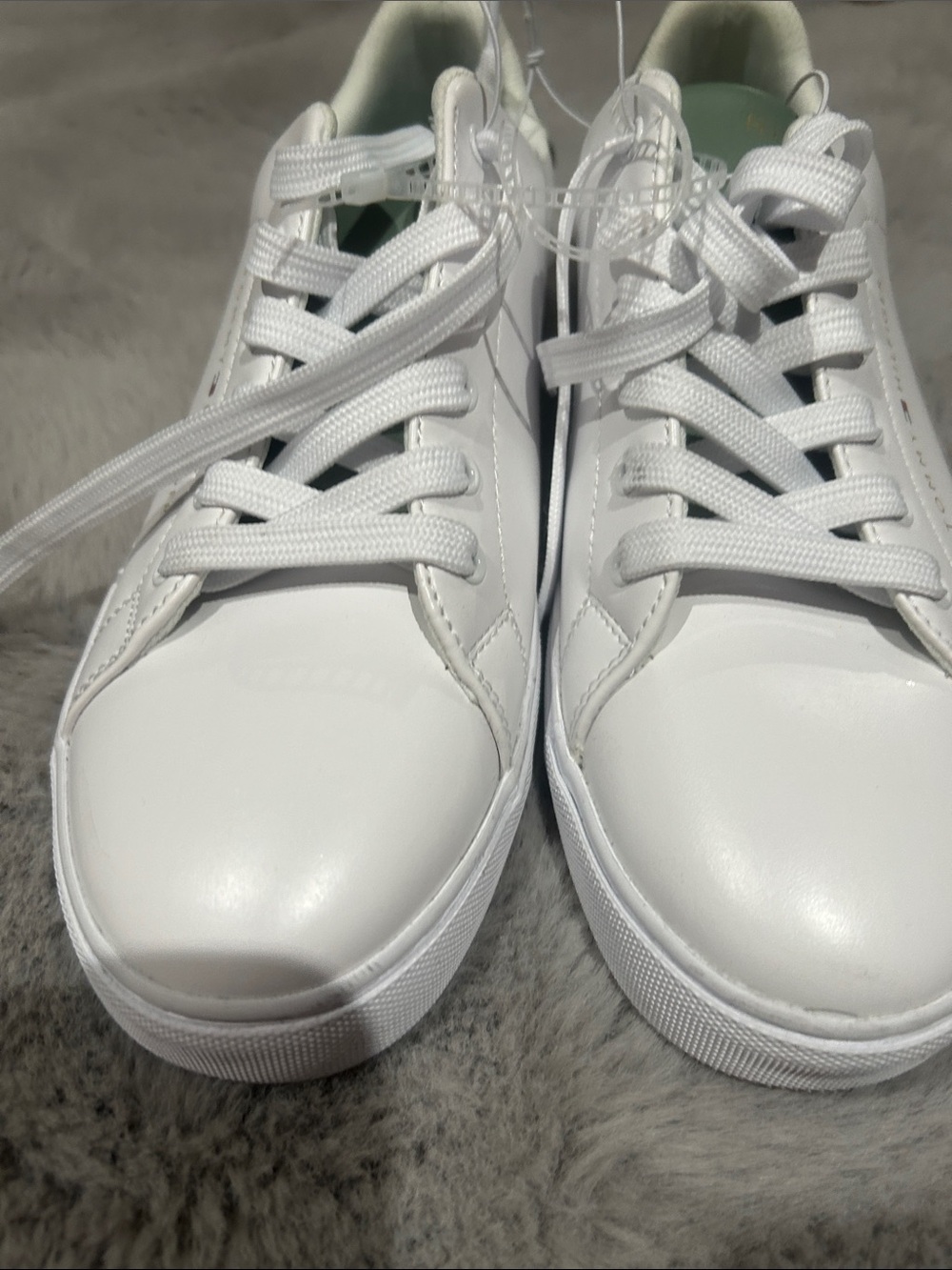 Tommy Hilfiger White Low-Profile Lace-Up Sneakers